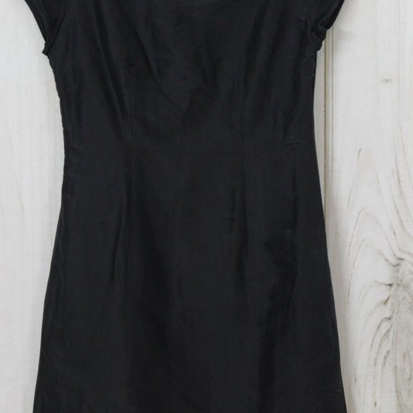 Things Of Substance Black Silk Cap Sleeve Embroidered Pleated Dress Size 8 - Picture 3 of 14